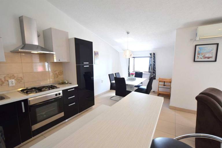 Apartment Zrinka 2 with pool — photo 5