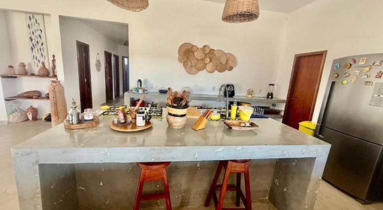 Vacation home with pool — photo 4