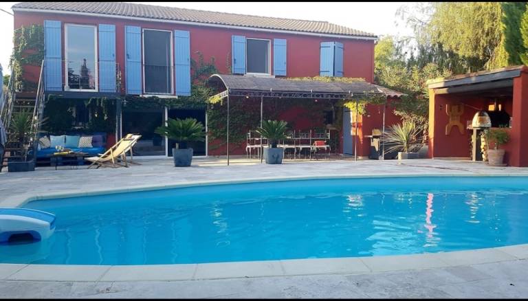 Villa Sarrians