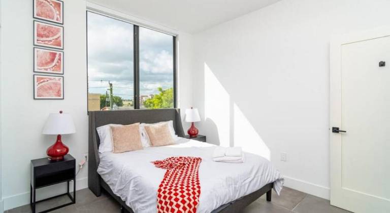 Miami 2BR Getaway with King Beds Near Marlins Park & Calle Ocho in Miami, FL
