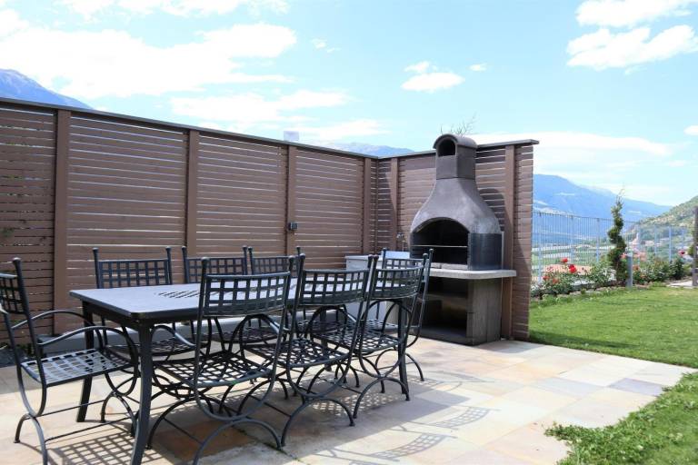 Charming apartment with garden, grill & pool | Pets allowed — photo 5
