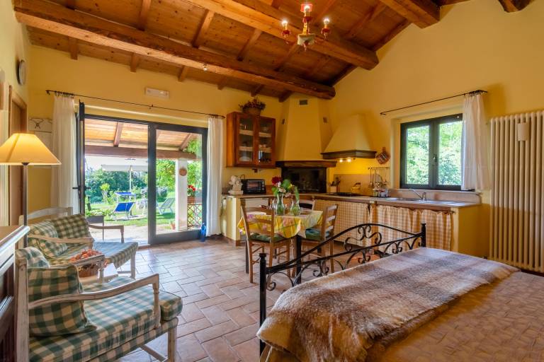 Vacation home with barbecue, yard & sauna | Nature view | Dogs allowed — photo 5