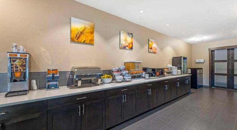Comfort Suites Near Vancouver Mall — photo 5