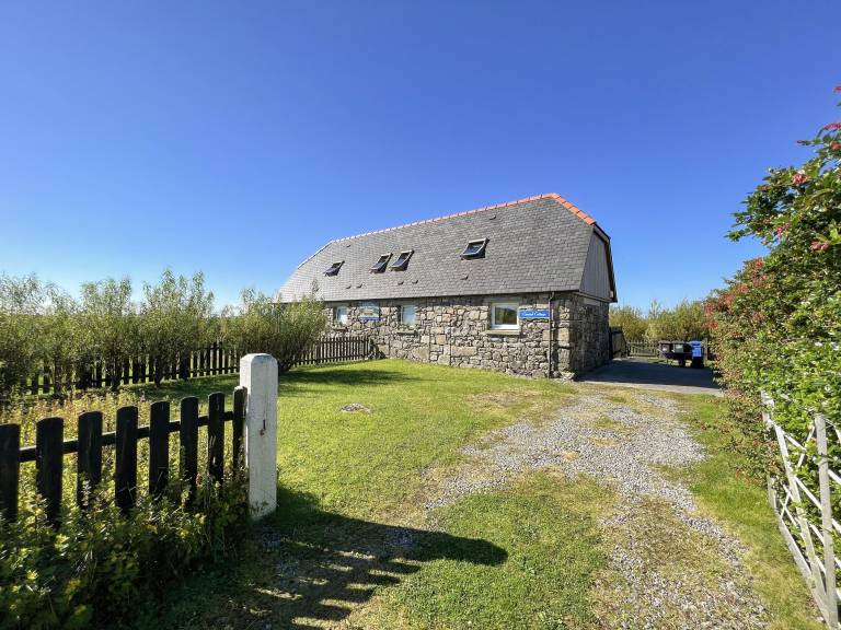Cottage  Lochboisdale