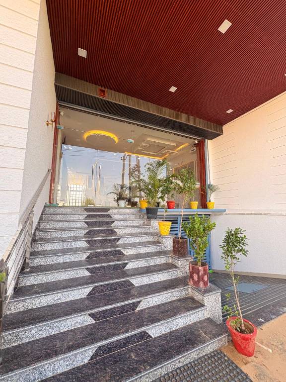 Hotel Vasudev Near Toran Gate — photo 2
