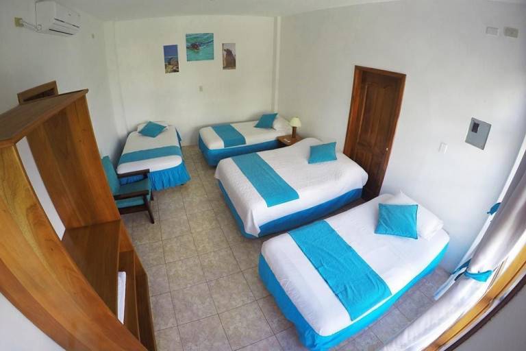 House  Puerto Villamil
