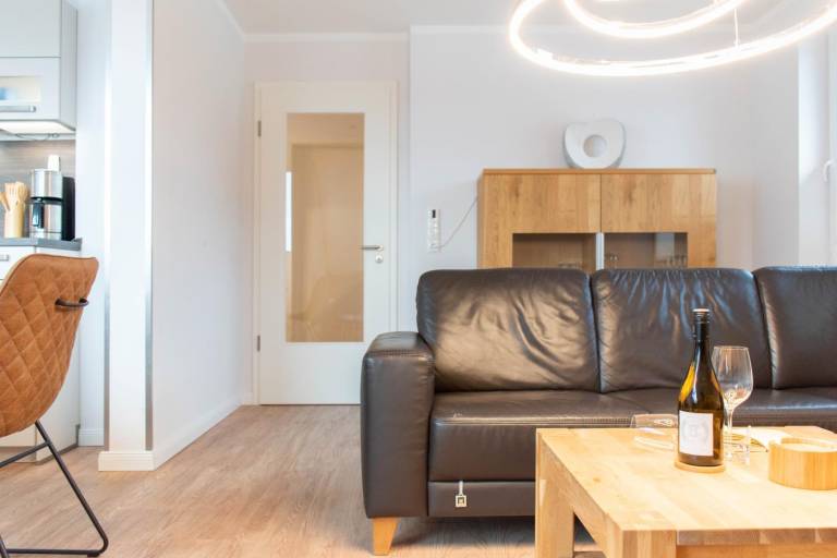 Fully equipped apartment with patio | Pets allowed — photo 4