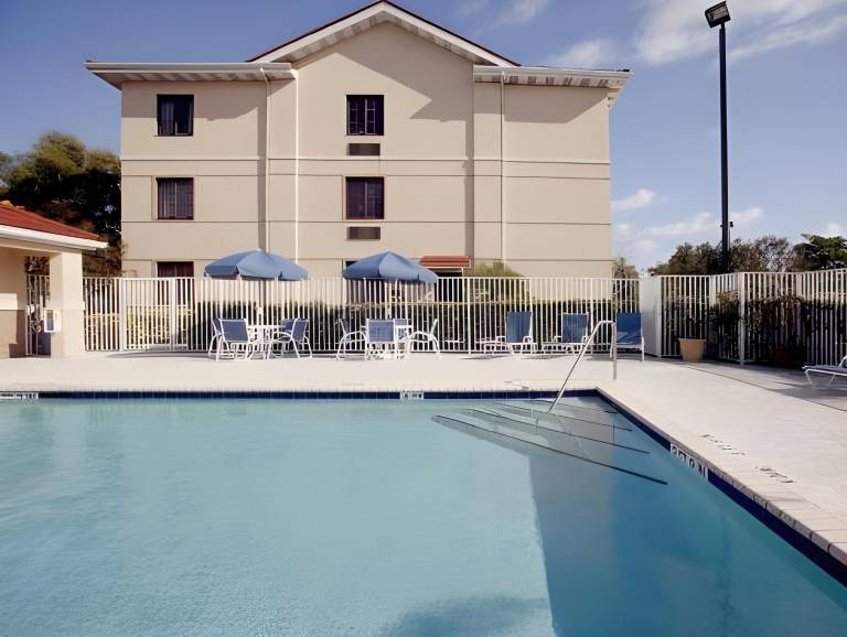 Extended Stay America Suites - Richmond - W. Broad Street - Glenside - North — photo 4