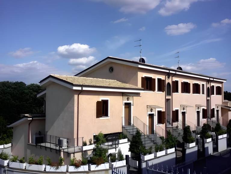 Appartamento con servizi da hotel Torrimpietra