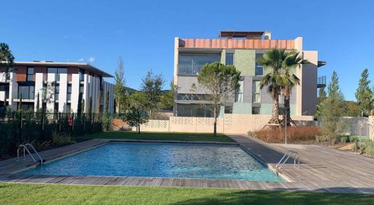 Apartment with pool | Pets allowed — photo 3