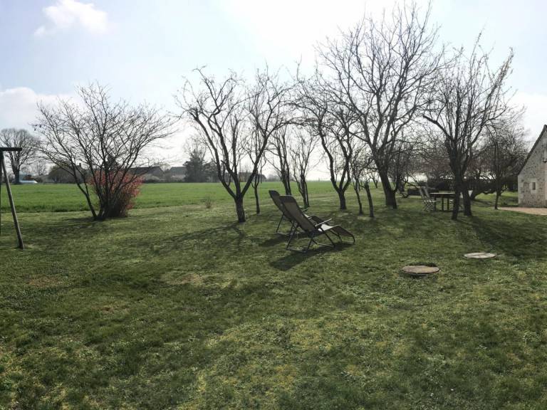 Cottage with barbecue & garden — photo 2