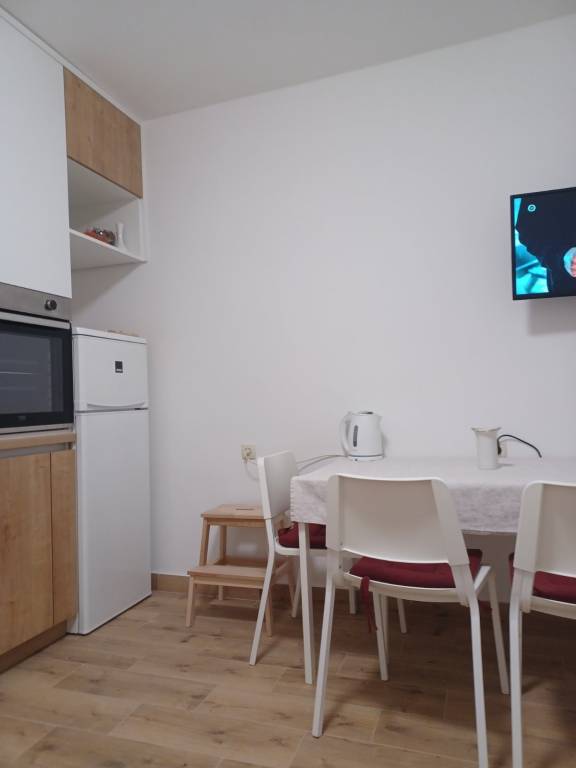 Holiday apartment with barbeque, yard & terrace — photo 4