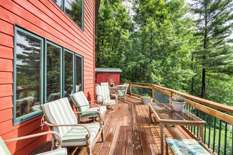 Cabin  Crooked Lake Township