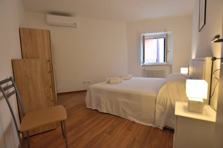 Holiday apartment with terrace — photo 5