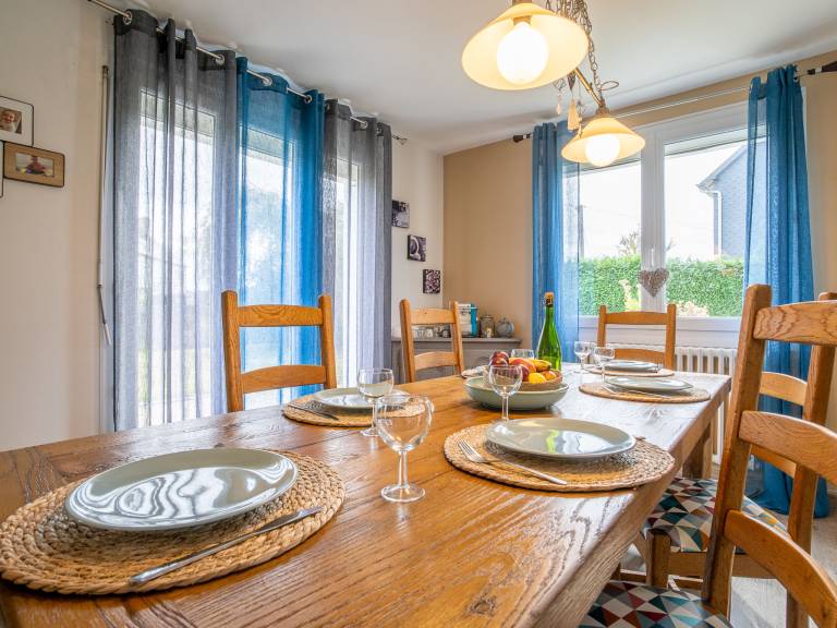 Fully equipped ample house with BBQ, patio & garden | Dogs allowed — photo 3