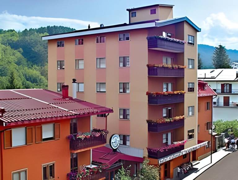 Lo Sciatore Hotel & Restaurant in Spezzano della Sila