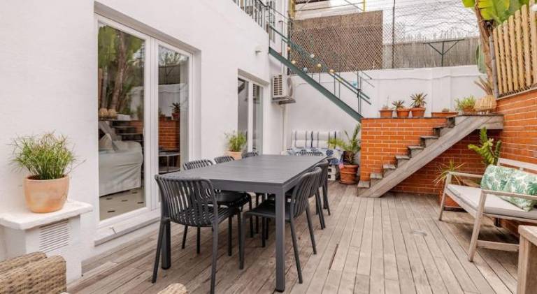 Villa with patio, grill & garden — photo 4
