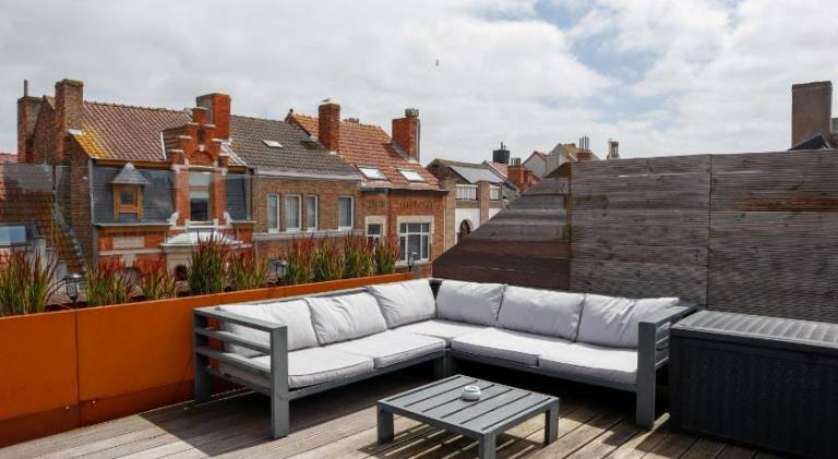 Rental apartment with 2 rooms for 5 persons in Ostend