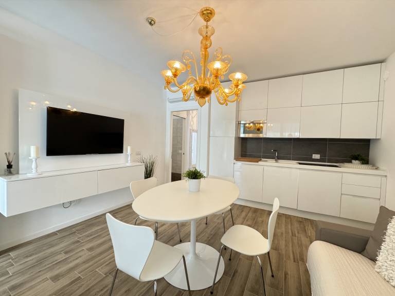 Apartment with 2 rooms for 6 persons — photo 2