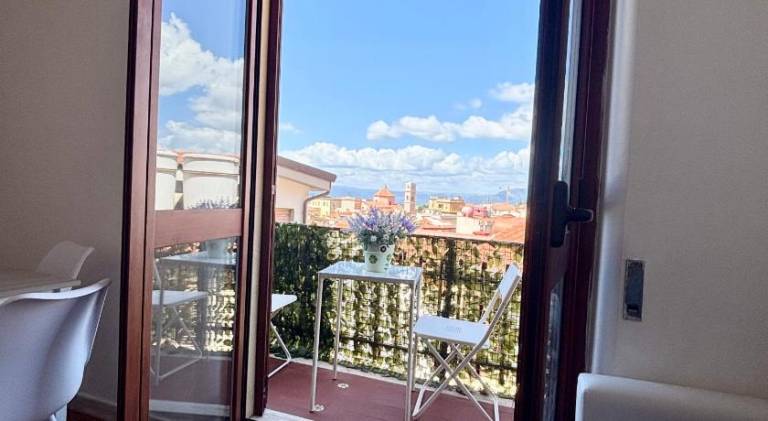 House with 2 rooms for 5 persons — photo 4