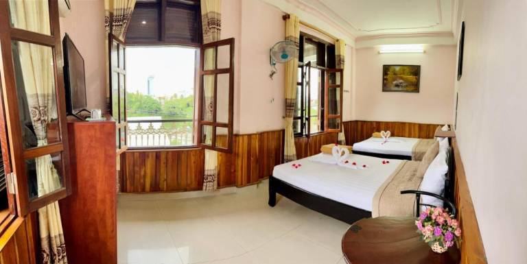 Nam Phuong Riverside Villa in Hue