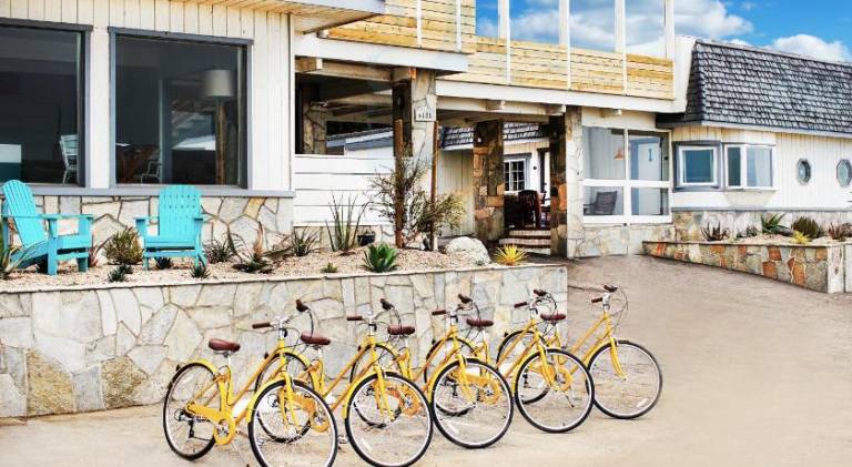 Cambria Beach Lodge in Cambria, CA