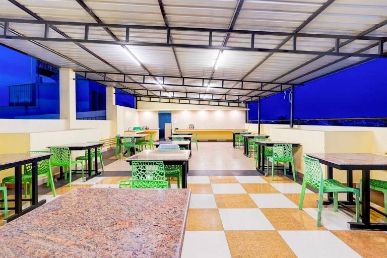 Townhouse Oak White town Rock Beach