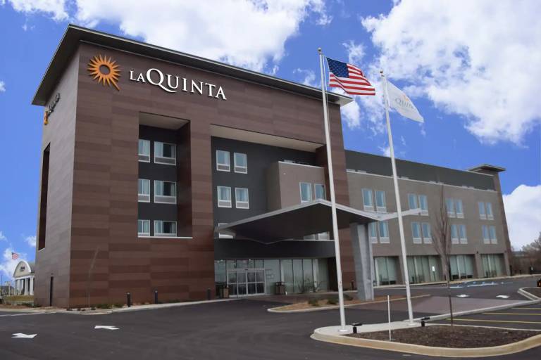 La Quinta Inn & Suites by Wyndham Round Rock near Kalahari in Round Rock, TX