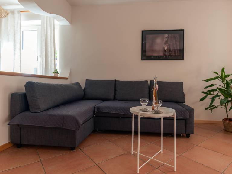 Vacation home with terrace & garden | Nature view | Suitable for remote work — photo 2