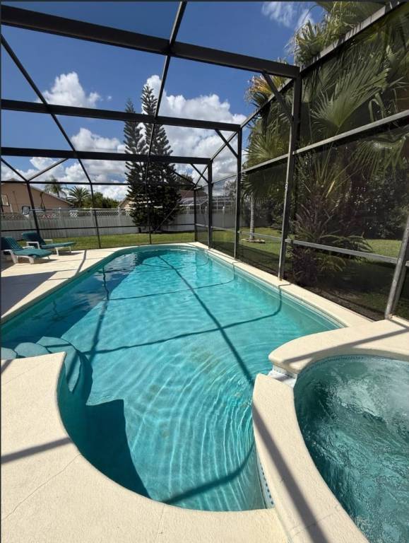 Children-friendly wonderful vacation home with jacuzzi & private pool | Pets allowed — photo 2
