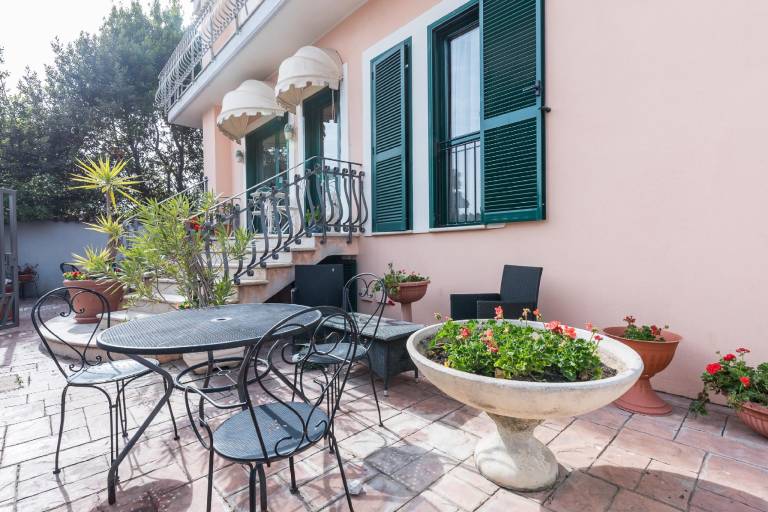 HOTEL LA VILLETTA — photo 2