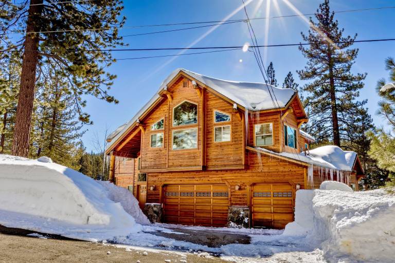 House Echo Lake