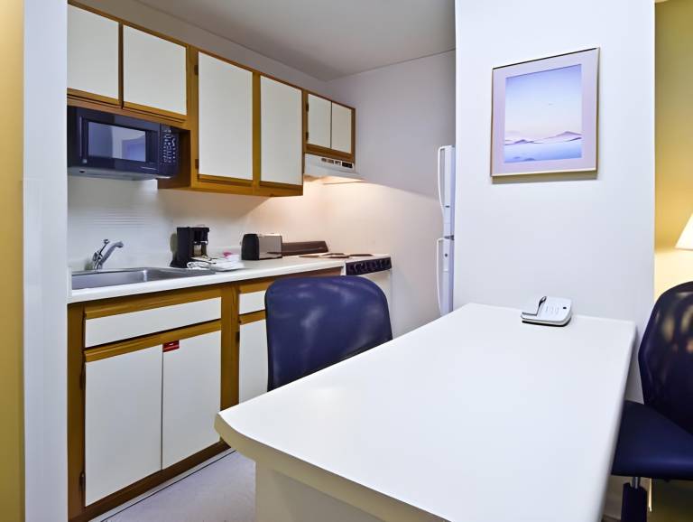 Extended Stay America Suites - Evansville - East — photo 4