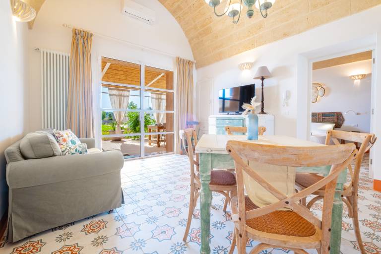 Fully equipped villa with yard, barbeque & private pool | Garden view | Dogs allowed — photo 4