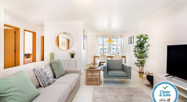 Holiday apartment with yard | Perfect for remote work in Lisbon