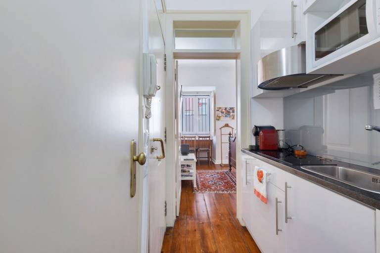 Apartment 'Cantinho Lusitano in Príncipe Real' with Wi-Fi and Air Conditioning — photo 2