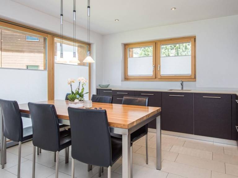 Fully equipped rental apartment with garden & patio | Mountain view | Ski nearby | Dogs allowed — photo 5