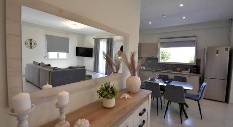 Apartment with 2 rooms for 6 persons — photo 2