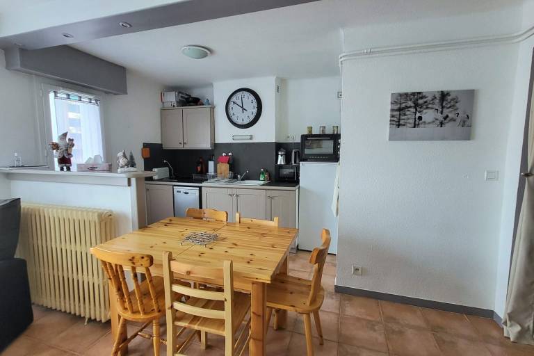Apartment with 1 room for 6 persons — photo 3
