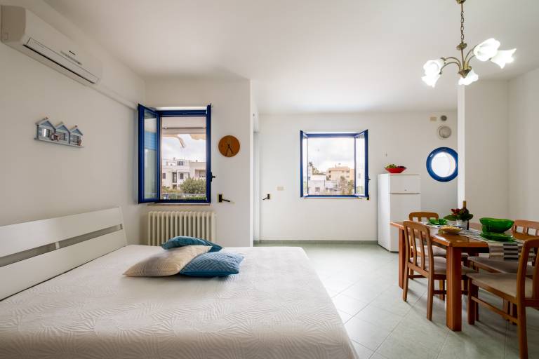 Pleasant holiday apartment | City view | Close to the beach | Pets are welcome — photo 2