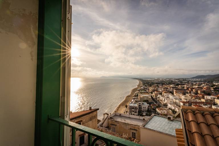 Rental apartment with 2 rooms for 6 persons — photo 4