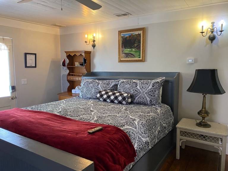 Accommodation  Dahlonega