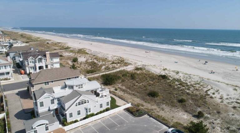 House Avalon