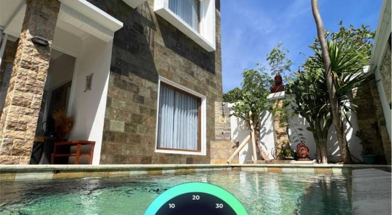 Villa with pool — photo 3
