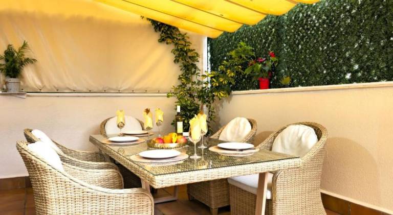 Apartment with patio in Lloret de Mar