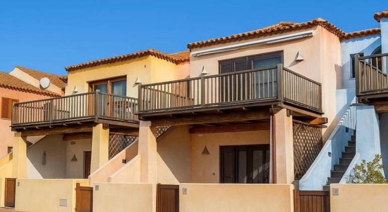 House with terrace in Arzachena