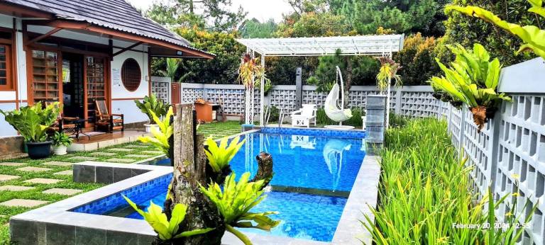 100 m&sup2; Villa