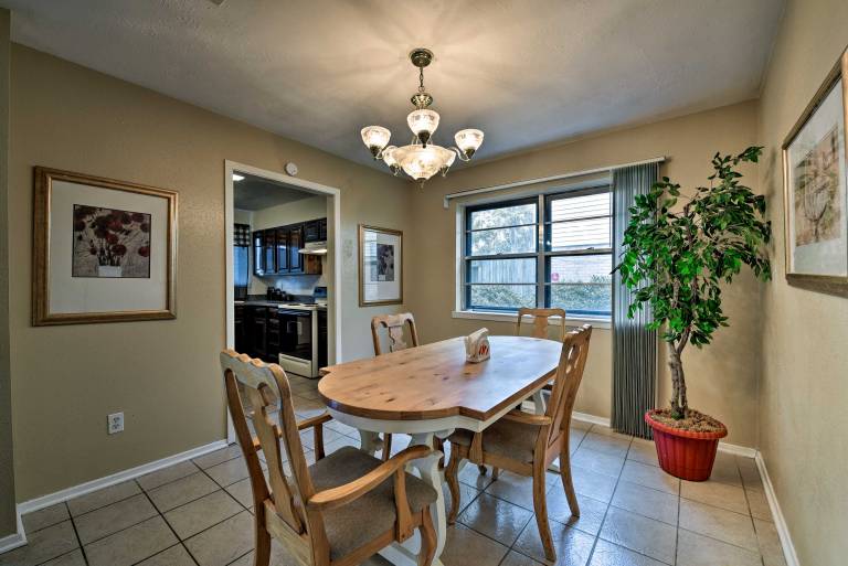 Pet-Friendly Missouri City Home w/ Fenced-In Yard! — photo 2