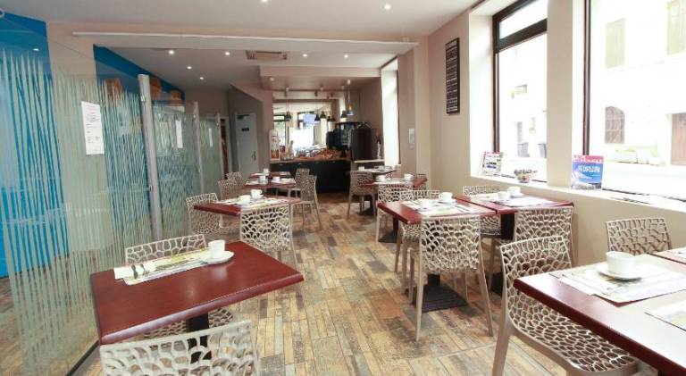 Hotel La Couronne — photo 2