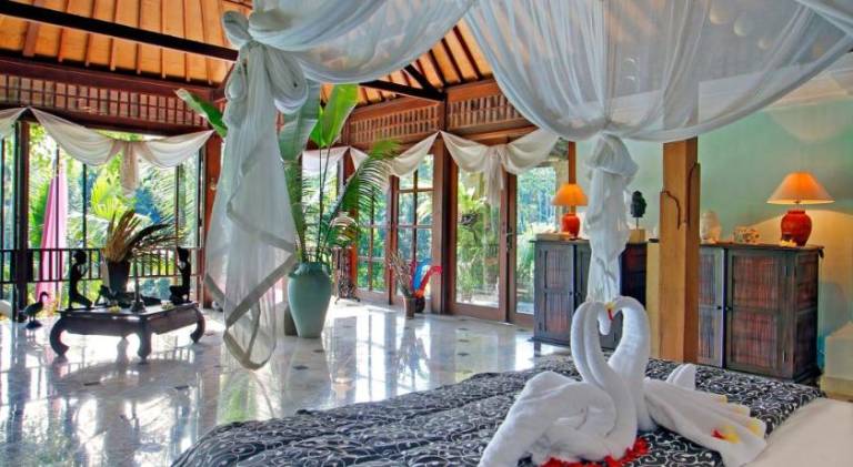 The Mahogany Villa — photo 2